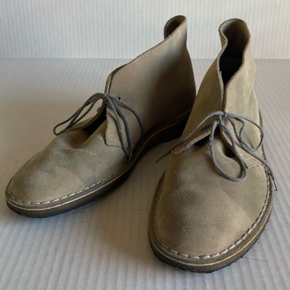 Clarks Originals Camo Print Suede Desert Boots - Picture 1 of 11